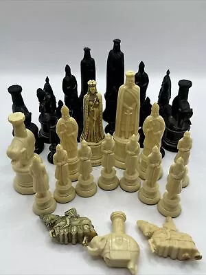 Vintage Kingsway Florentine Black & White Chess Set Game Pieces Parts Or Repair • $18