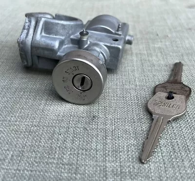 Mazda 1977-81 Familia 323 Fa4 Hatchback-wagon Genuine Ignition Barrel & Key!! • $59.99