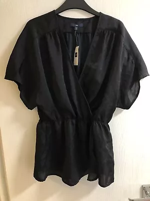 Gap Black V Neck Short Sleeved Peplum Top Blouse Size XS. BNWT • £15