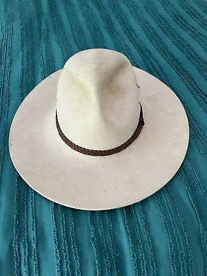 Akubra Hat Size 58 • $160