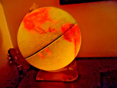 Vintage 1987 World Lighted Scan Globe A/s Denmark Edition 1991 Gb Lucite Base • $34.95
