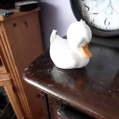£5 • Buy Royal Osborne Bone China Duck - Tmr 4386