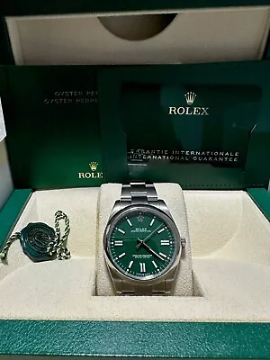 $9200 • Buy Rolex Oyster Perpetual 41mm 124300 Green Dial Full Set