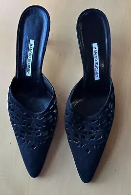 MANOLO BLAHNIK Black Laser Cut Suede Medium Heel Mule Slide Size 41.5 • $159