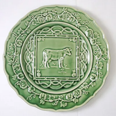 Bordallo Pinheiro Portugal Green Cow Luncheon Plate 9.25  Farm Pattern  Pumpkins • $18