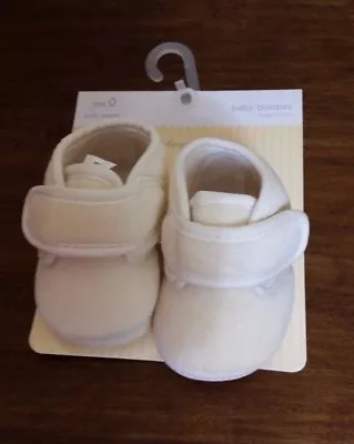  New First Impression Baby Beige  Booties Crib Stage Size 0 • $6.99