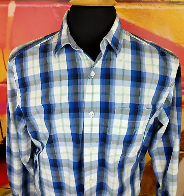 Nautica Shirt Mens Medium White Blue Plaid Classic Fit Button Up Long Sleeve • $19