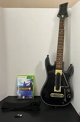 $59.99 • Buy Xbox 360 Guitar Hero Live Bundle Guitar, Game And Comes With Dongle Untested