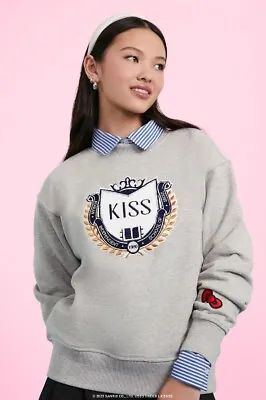 FOREVER 21 XO Kitty Hello Kitty Embroidered KISS Pullover Sweatshirt LARGE NWT • £84.54