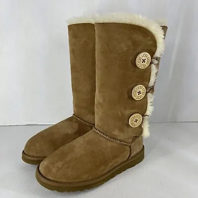 UGG Womens Bailey Chesnut Brown Triple Button Triplet 1873 Boots Sz 6 • £48.65