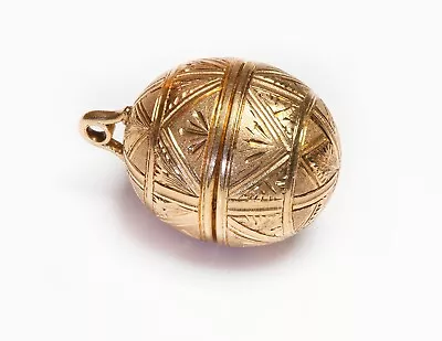 Antique Gold Egg Vinaigrette Pendant • $5500
