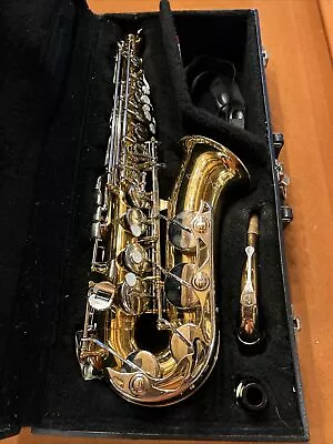 Vito Alto Saxophone. Made In Japan. Good Condition. Leblanc Case.  • $250