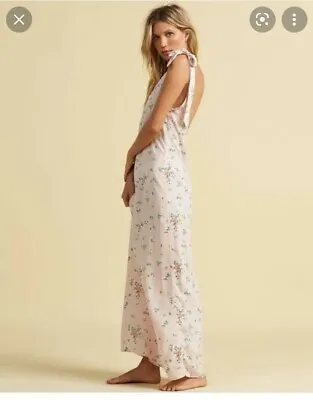 $35 • Buy Billabong NWT Salty Blonde Light Pink/Floral Size Medium Maxi Dress Never Worn