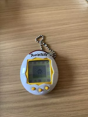 Classic Virtual Pet Early Tamagotchi Bandai 2004 • £19