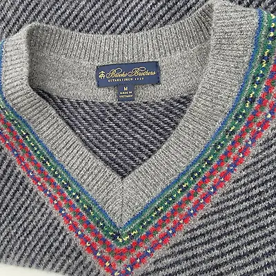 Brooks Brothers Wool V-neck Fair Isle Men's Sweater Size M • $39.95