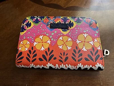 Vera Bradley Women's Bright Floral Faux Leather Accordion Zip Around Wallet • $15