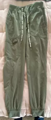 MED COUTURE Women's Army Green Drawstring Jogger Scrub Pants Size XS Tall • $14.55