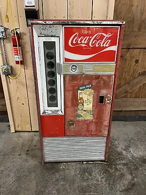 Vendo Vintage  Coke Machine  • $350