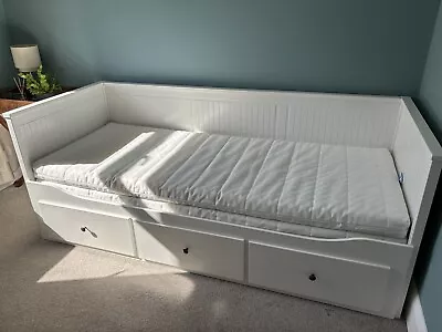 IKEA Hemnes Day Bed With Mattresses • £165