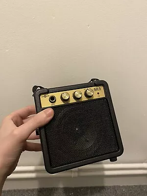 Mini / Micro Battery Powered Portable Guitar Amp - Small Amplifier • £10