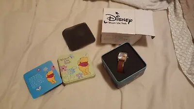 Disney Winnie The Pooh And Butterfly Friends Watch In Tin Leather Band 2005  • $24.99