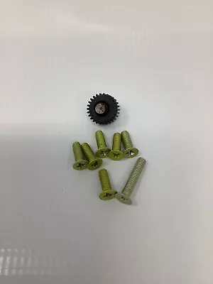 Vintage Team Associated RC 10 Idler Gear Screw 8-32 Box45 • $14.99