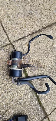 Yamaha R6 5eb 5mt Fuel Pump  99_02 • £45