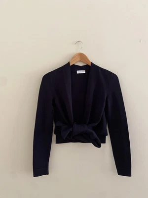 $279 • Buy Scanlan Theodore Crepe Knit Navy Cropped Tie Jacket Size Small