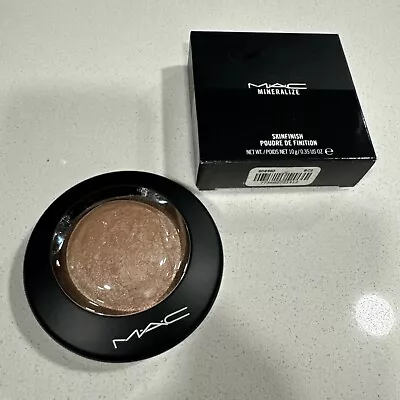 MAC Mineralize Skinfinish Natural 0.35 Oz / 10g COLOR SOFT & GENTLE  • $18.99