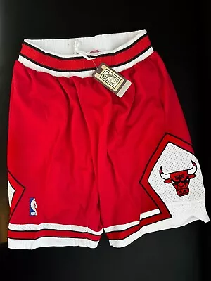 Mens Mitchell & Ness NBA ROAD SHORTS - CHICAGO BULLS • $65.99