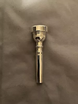 Vincent Bach Corp. 1-1/4c Vertical Fraction 24/24 Mouthpiece • $230