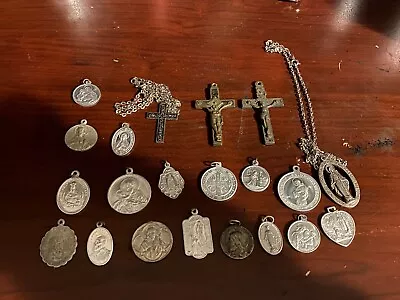Vintage Christian Miraculous Mary Aluminum Medals & Others Lot Of Medals • $15