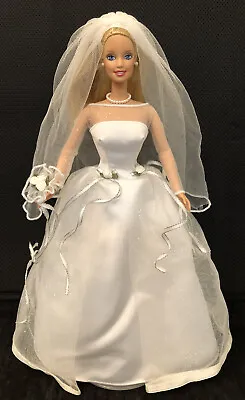 Vintage 1999 Blushing Bride Barbie Fashion Doll ~ Limited Edition • $36