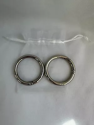 Miche - Set Of 2  1.5  Silver Carabiners • $7.50