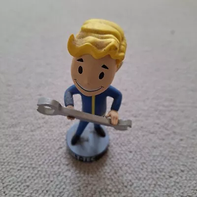  Fallout Vault-tec Boy Iii  (2015) Bobble Head Figure • £9.95