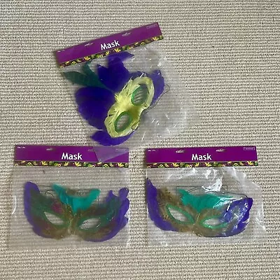 Lot Of 3 Decorative Mardi Gras Eye Masks Feathers Green Party Costume • $9.99