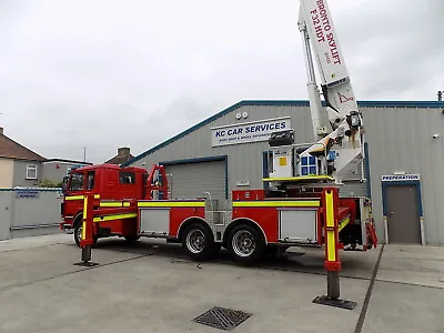 £26990 • Buy Bronto Sky Lift 32 Metre Mobile Access Platform / FIRE SERVICE DIRECT
