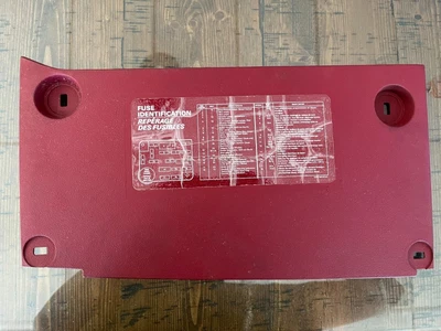 $30 • Buy 87-91 OEM Ford F150 F250 F350 & Bronco Red Lower Fuse Box Panel Cover
