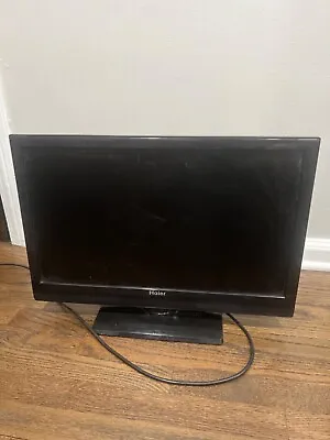 Haier 24in LCD TV HL24XD2 • $55