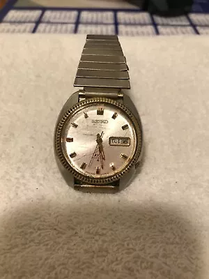 Men's Vintage Seiko DX Auto White Face Dual Date Dial • $10