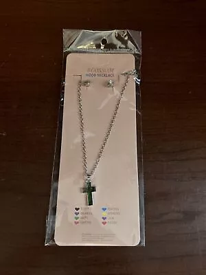 Blossom Mood Necklace Color Changing Cross With Earrings New Gold Tone • $4.99