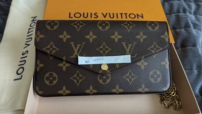 $1950 • Buy Louis Vuitton Felicie Pochette Brown Canvas