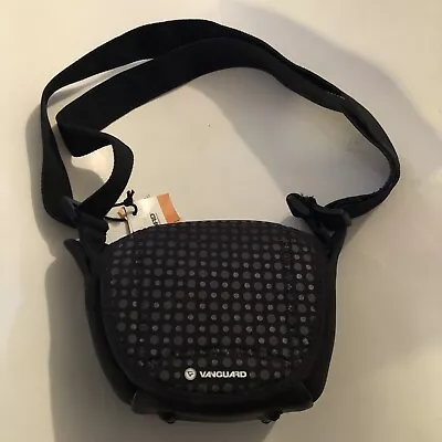 Vanguard Nivelo 15 Black Camera Bag • $14.95