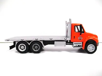 Boley - International Medium Duty Flatbed Truck - 1/87 • $10.95
