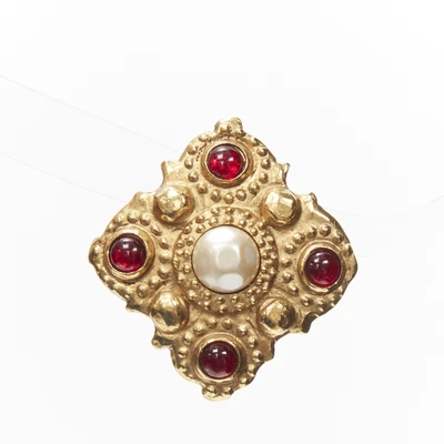 $699.99 • Buy CHANEL Vintage 1990's Collection 23 Gold Tone Red Gripoix Pearl Brooch