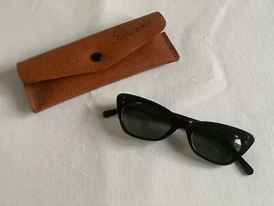 Vintage Child's/Junior Polaroid Sunglasses 202 With Original Case • £19.99