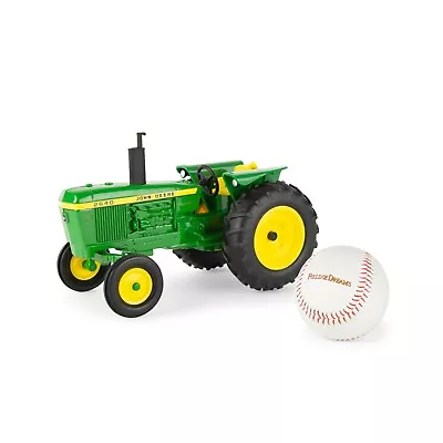 LP84514 John Deere ERTL 1/16 2640 Field Of Dreams Tractor With Baseball • $59.99