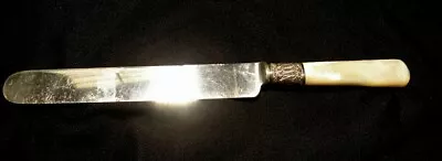 J Russel & Co. Pearl Handled Dinner Knife No Monogram. 1834 • $15.99