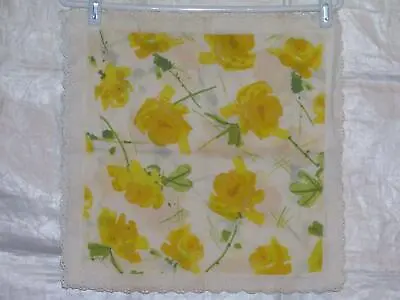 Vera Neumann Yellow Rose Napkins Trimmed With Eyelet Lace 5/set • $25