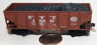 Micro Trains N Scale 35 Foot Hopper Loaded With Coal NYC RR  (Knuckle  Couplers) • $9.50